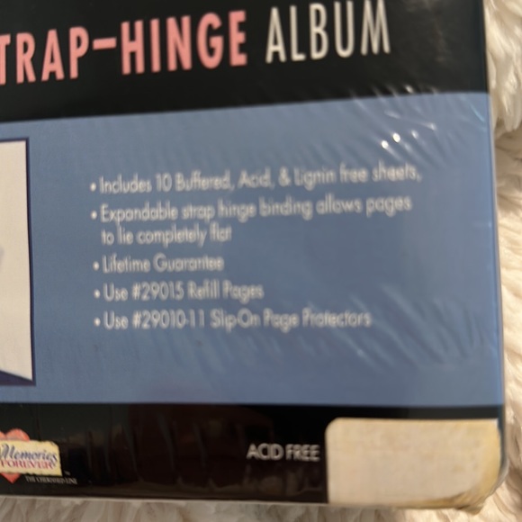 Strap-Hinge Album - Picture 3 of 11